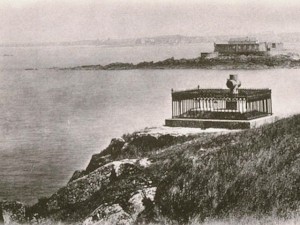 Le tombeau de Chateaubriand face à Saint-Malo